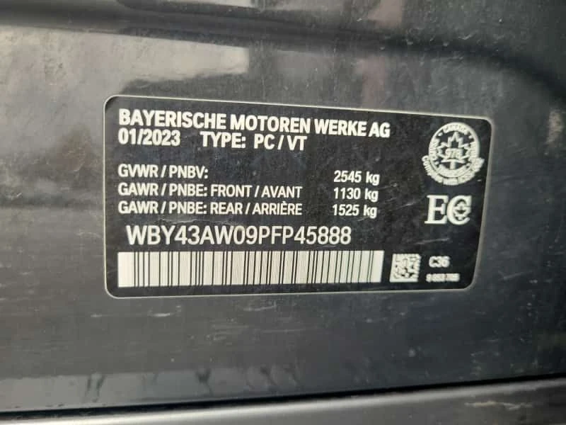 BMW i4 eDrive35  CARFAX, снимка 6 - Автомобили и джипове - 54588579
