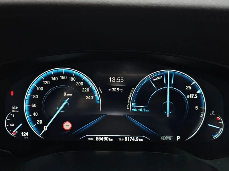 BMW 520 520d xDrive Luxury Plus| 190к.с.| ВКЛ.ТЕХНОТЕСТ, снимка 7 - Автомобили и джипове - 55130475