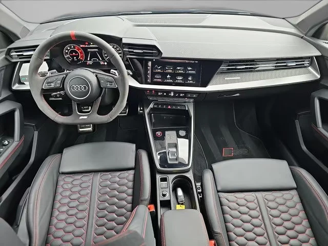 Audi Rs3 2.5TFSI/400HP/QUTTRO/CAM/CAM/MATRIX/668z, снимка 11 - Автомобили и джипове - 55484897