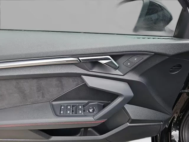 Audi Rs3 2.5TFSI/400HP/QUTTRO/CAM/CAM/MATRIX/668z, снимка 16 - Автомобили и джипове - 55484897