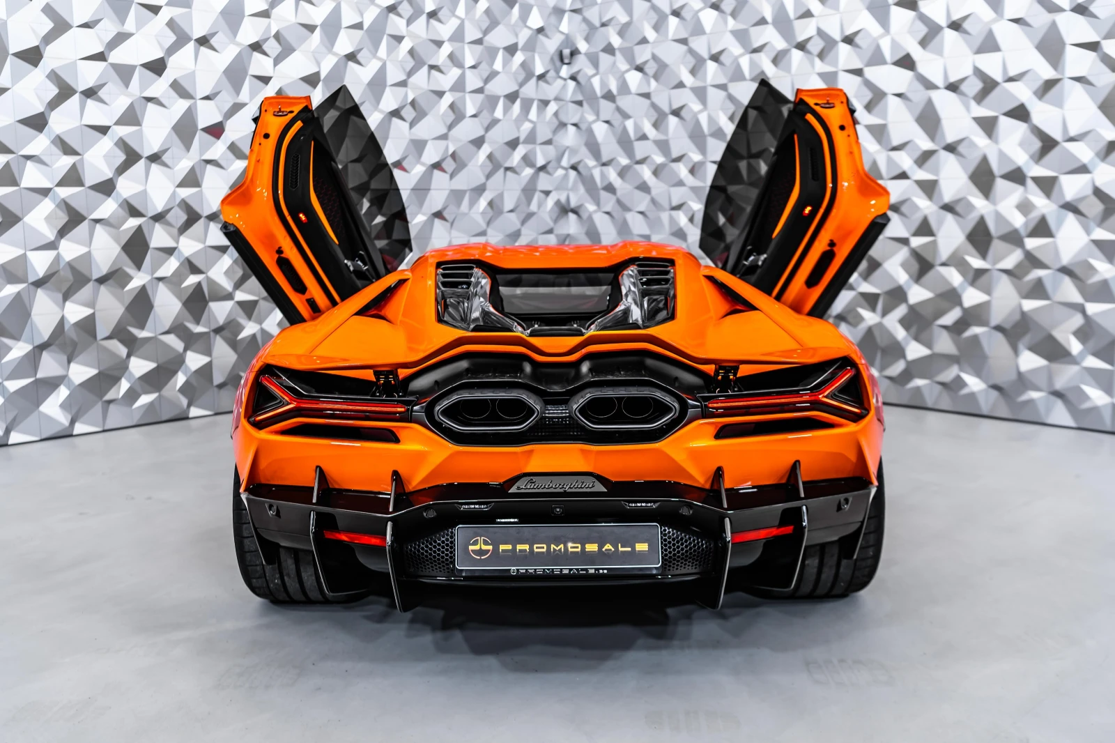 Lamborghini Revuelto  Arancio Apodis - изображение 5