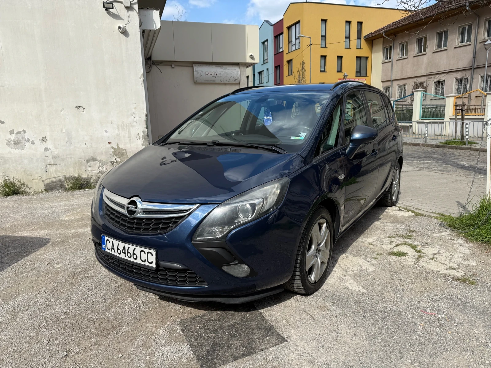 Opel Zafira Tourer 2.0 CDTI 6+ 1 - изображение 2