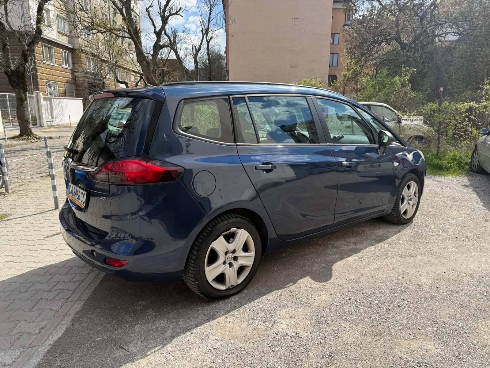 Opel Zafira Tourer 2.0 CDTI 6+ 1 - изображение 3