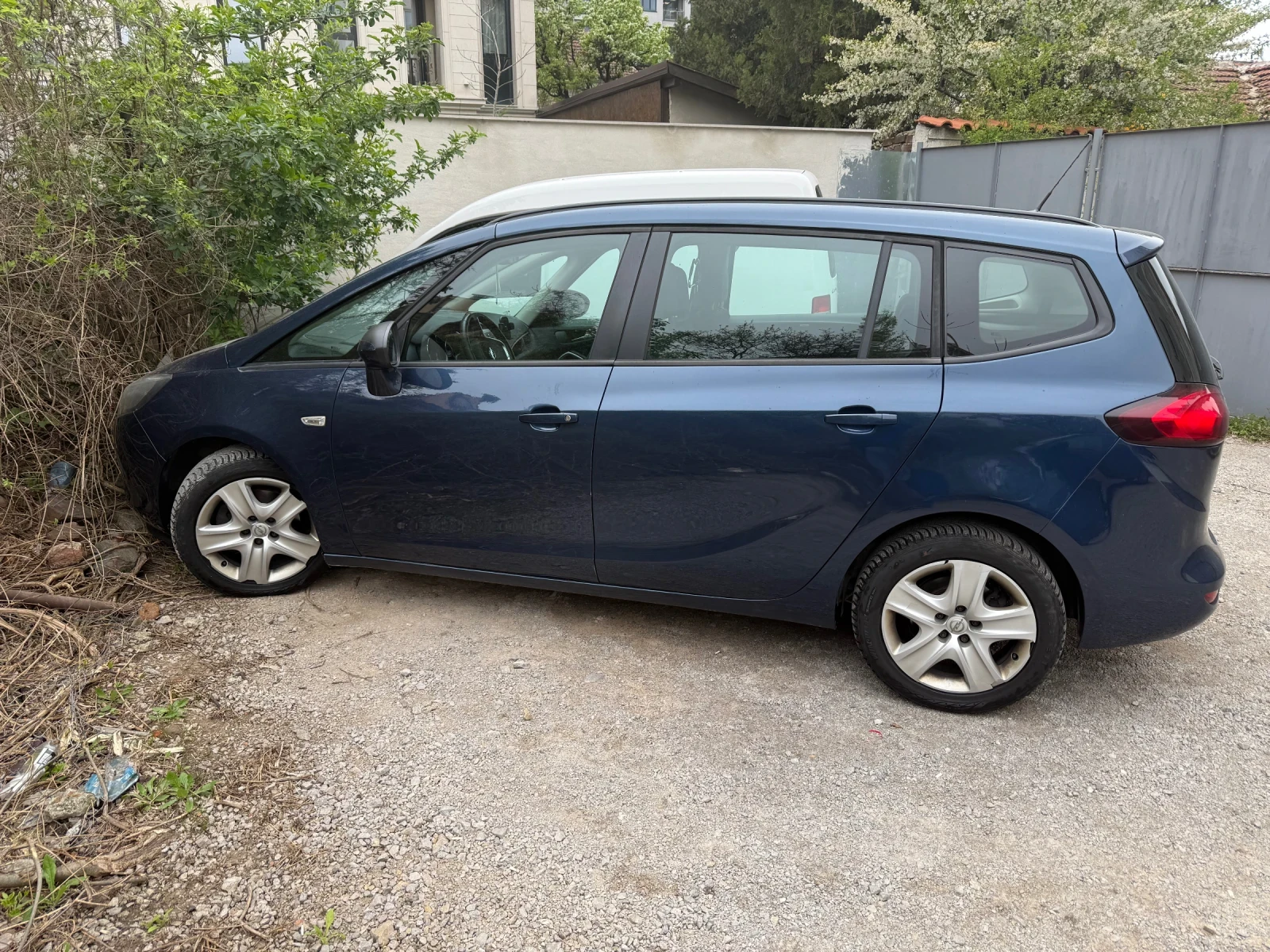 Opel Zafira Tourer 2.0 CDTI 6+ 1 - изображение 8