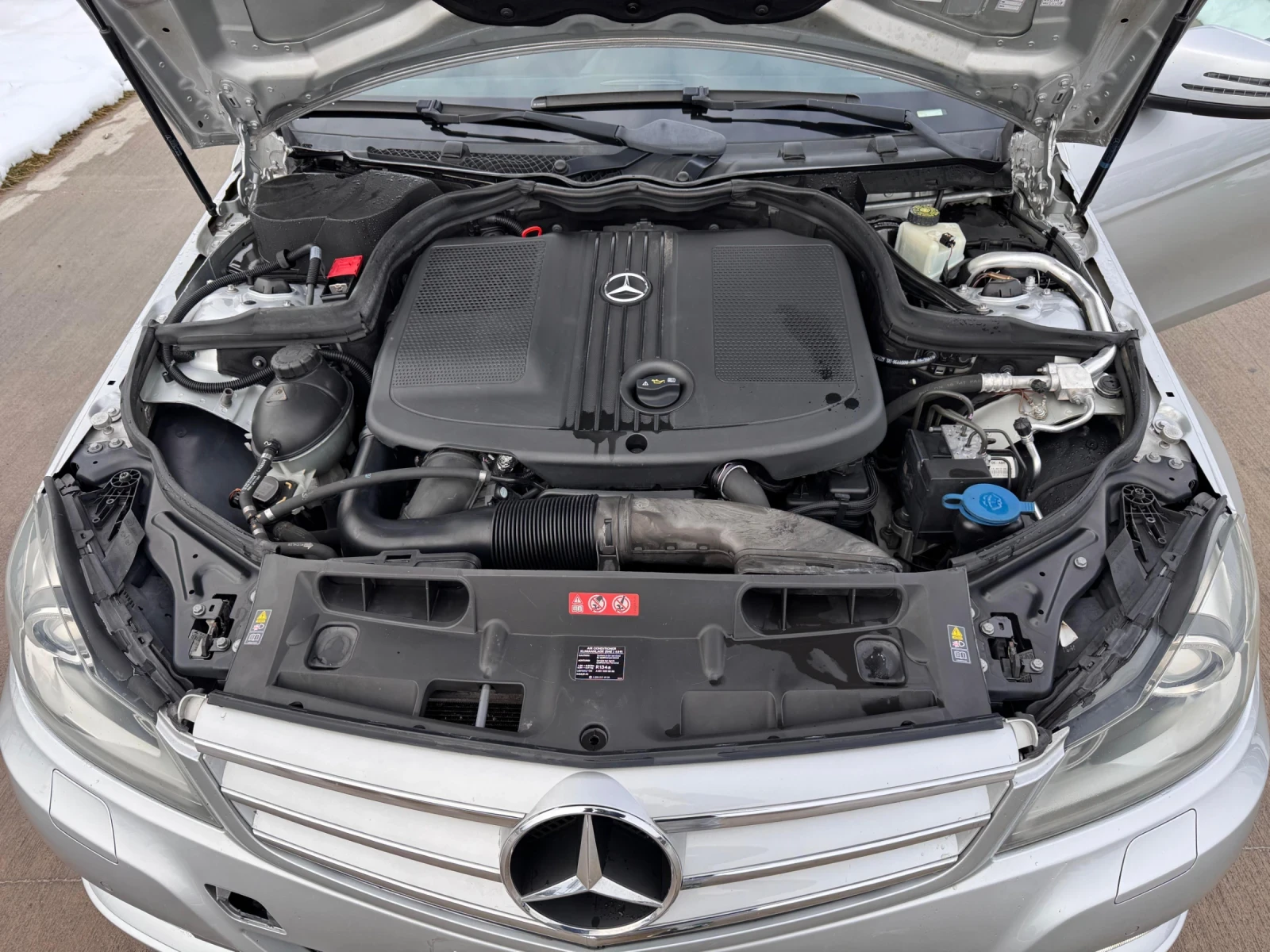 Mercedes-Benz C 220 Фейслифт Автомат 2.2 170 Лизинг - изображение 9
