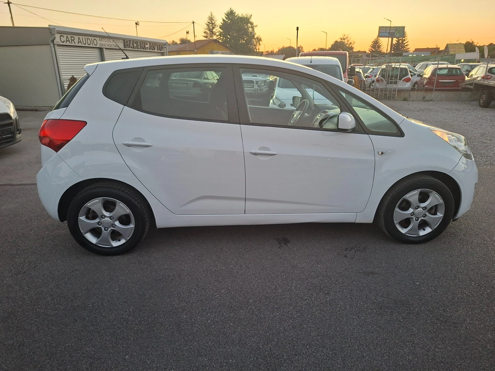 Kia Venga  - изображение 4