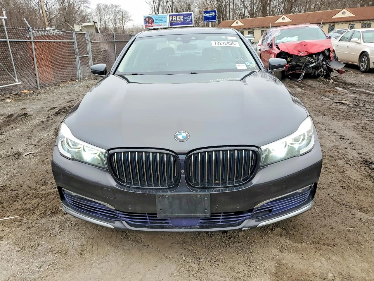 BMW 740 XE, снимка 3 - Автомобили и джипове - 53846409