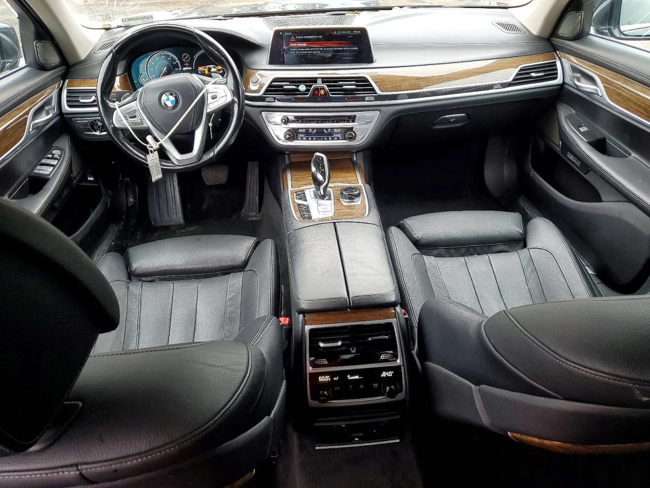 BMW 740 XE, снимка 8 - Автомобили и джипове - 53846409