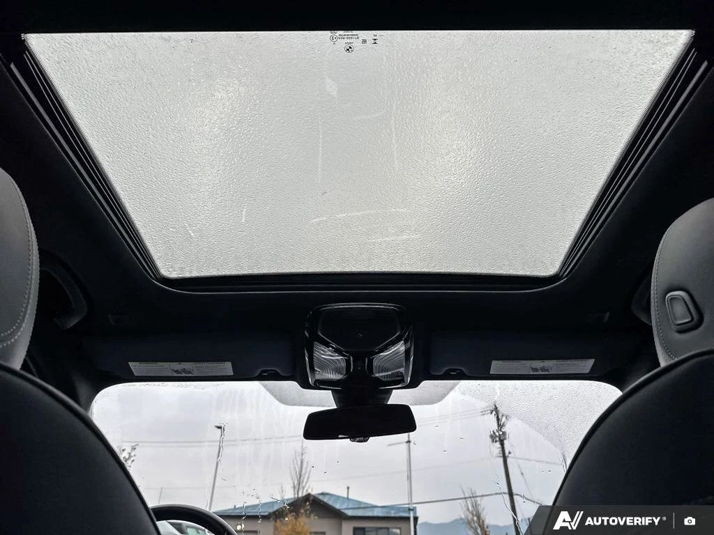 BMW 330 i xDrive DIGITAL PANO БЕЗ ИНДИДЕНТИ CARPLAY 360CAM, снимка 16 - Автомобили и джипове - 54217905