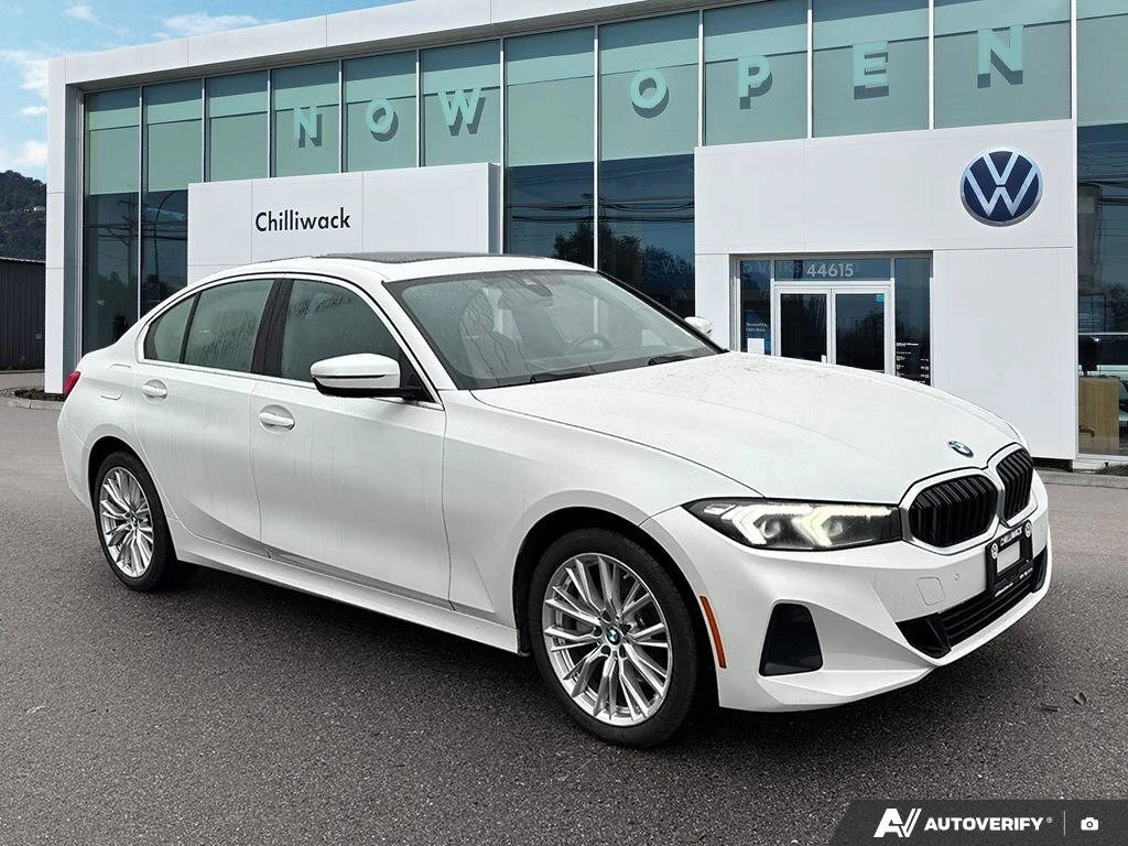 BMW 330 i xDrive DIGITAL PANO БЕЗ ИНДИДЕНТИ CARPLAY 360CAM