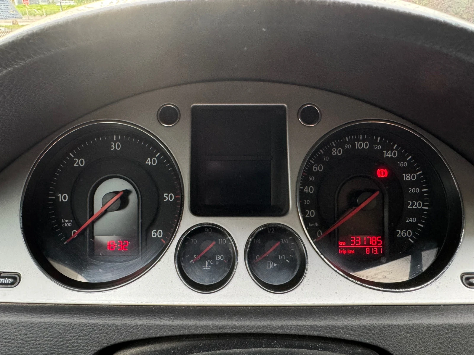 VW Passat 2.0 TDI Common Rail, снимка 9 - Автомобили и джипове - 54458294
