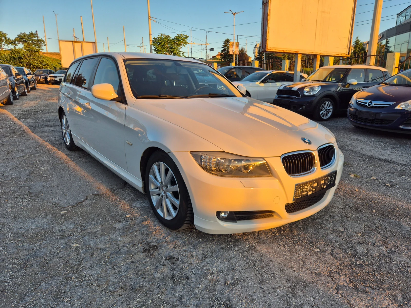 BMW 320 d* XENON* LED | Mobile.bg � ����������� 3