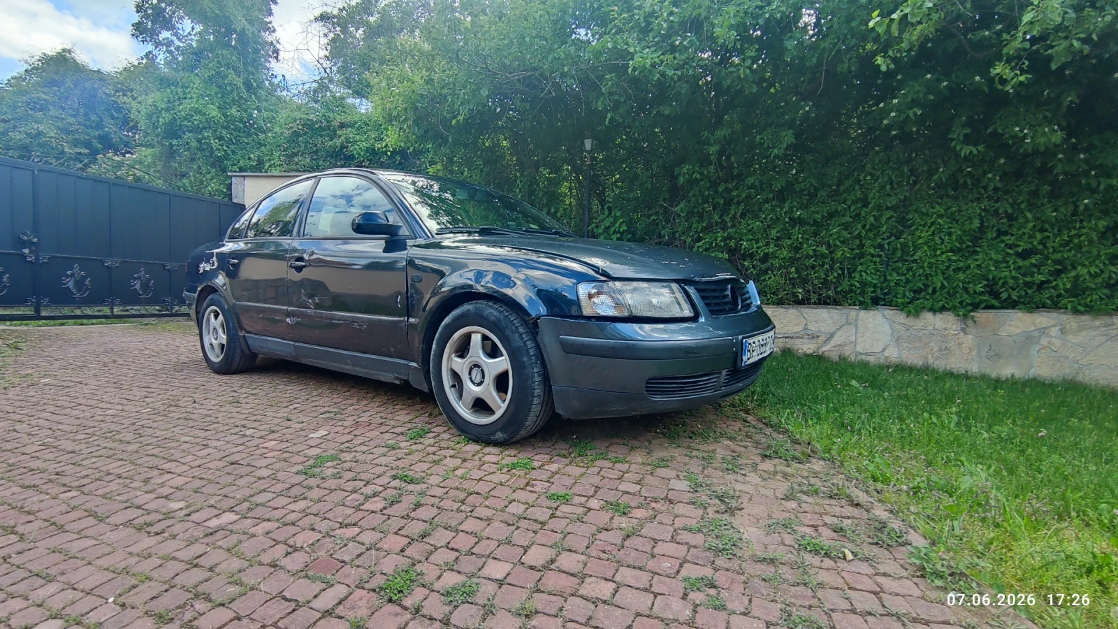 VW Passat 1.9 TDI 110к.с., снимка 7 - Автомобили и джипове - 54813347