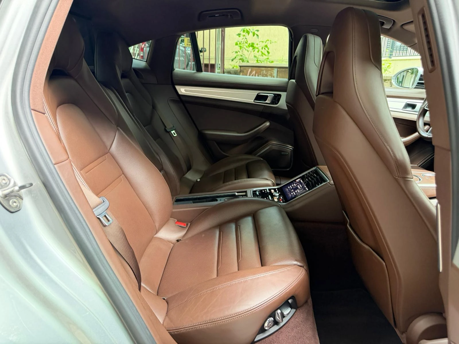 Porsche Panamera 4S , снимка 14 - Автомобили и джипове - 54924143