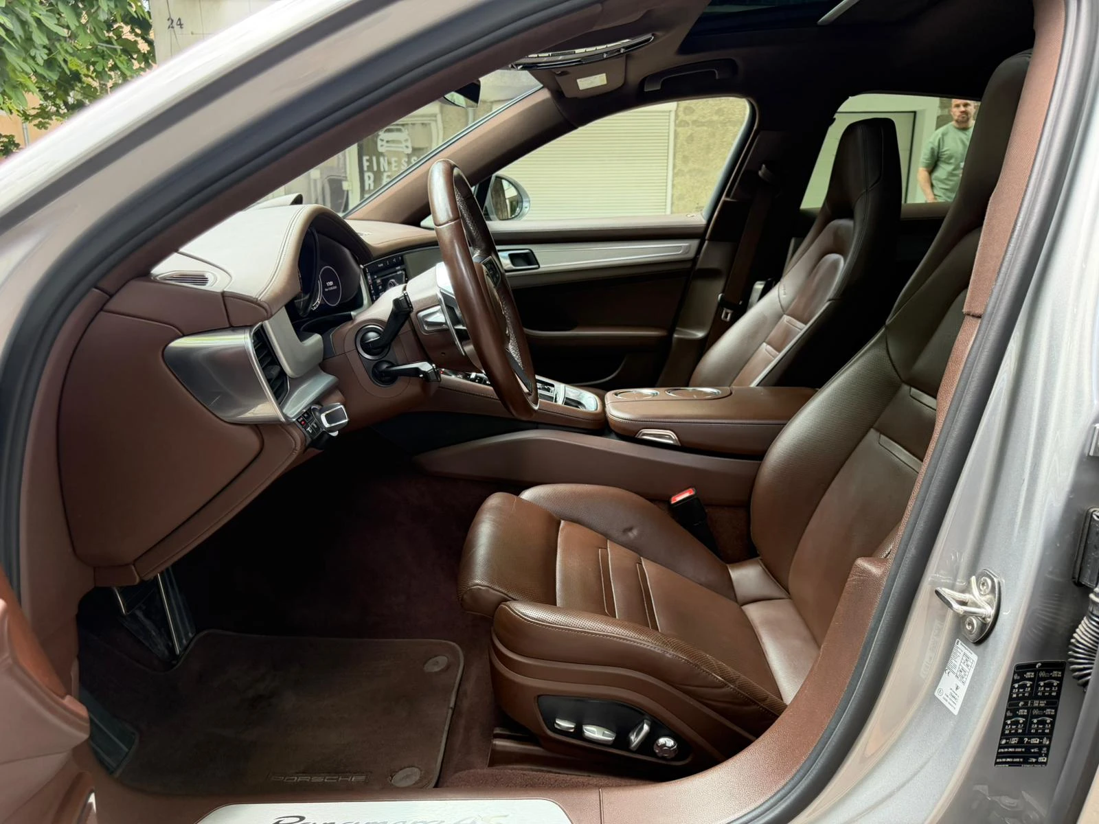 Porsche Panamera 4S , снимка 9 - Автомобили и джипове - 54924143