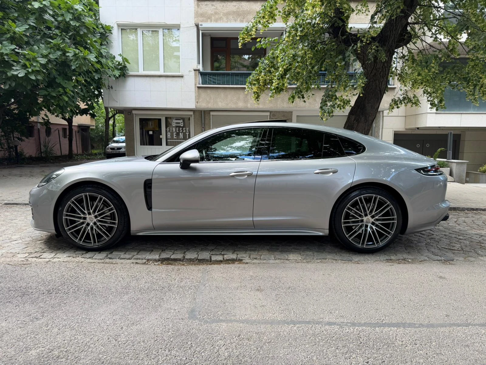 Porsche Panamera 4S , снимка 3 - Автомобили и джипове - 54924143