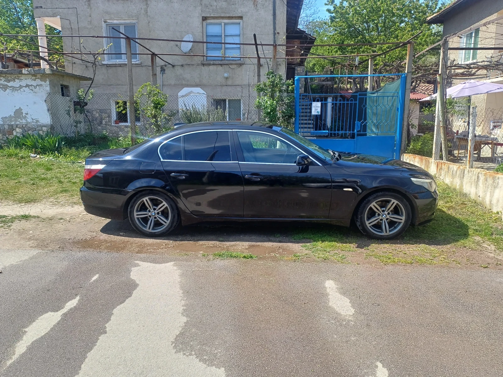 BMW 520