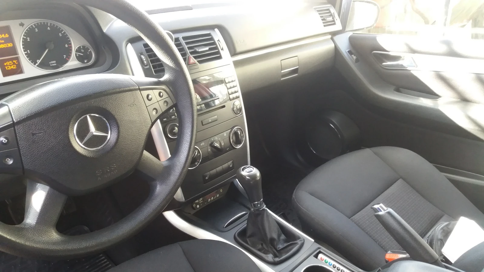 Mercedes-Benz B 170 1.7, снимка 8 - Автомобили и джипове - 55271987