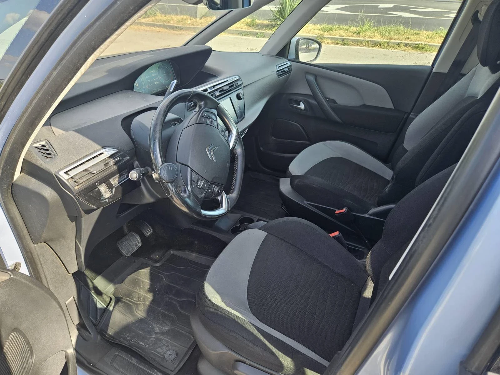 Citroen Grand C4 Picasso 2.0 BLUE HDI, снимка 5 - Автомобили и джипове - 55630086