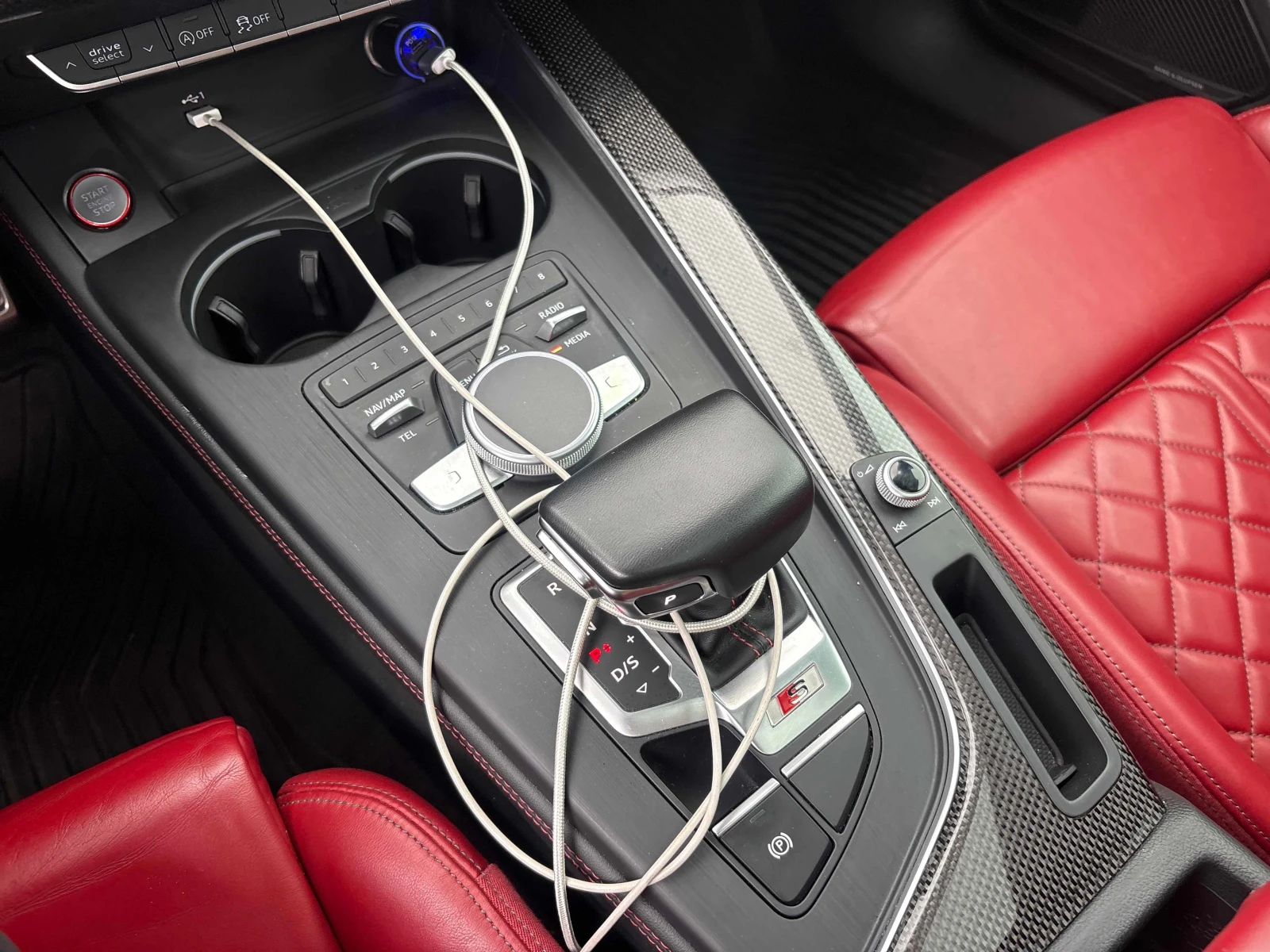 Audi S4 * Technik * CARFAX * ОПЦИЯ ЗА ФИНАНСИРАНЕ, снимка 14 - Автомобили и джипове - 55879712