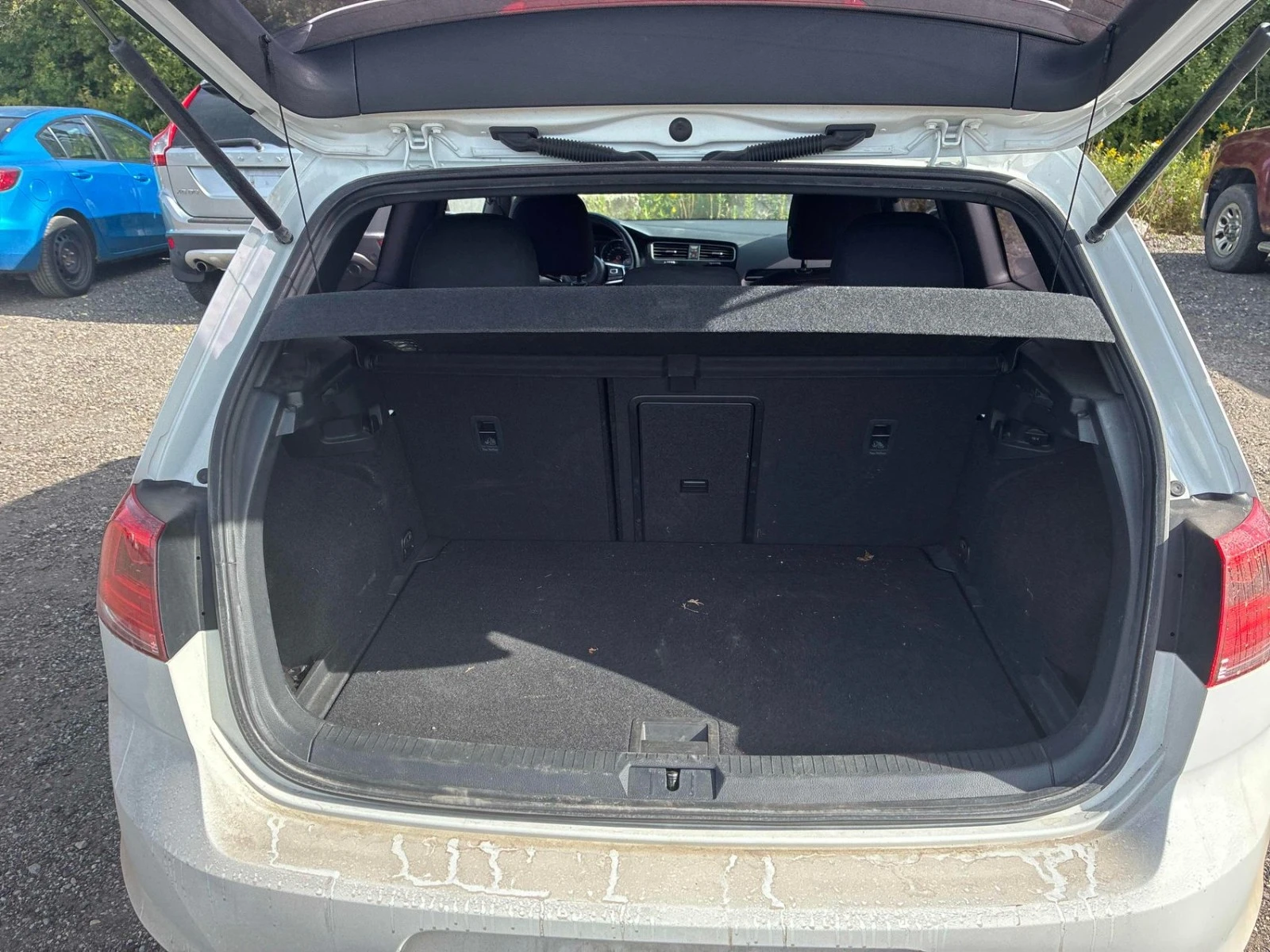 VW Golf GTI Цена до България & АвтоКредит, снимка 15 - Автомобили и джипове - 56181361