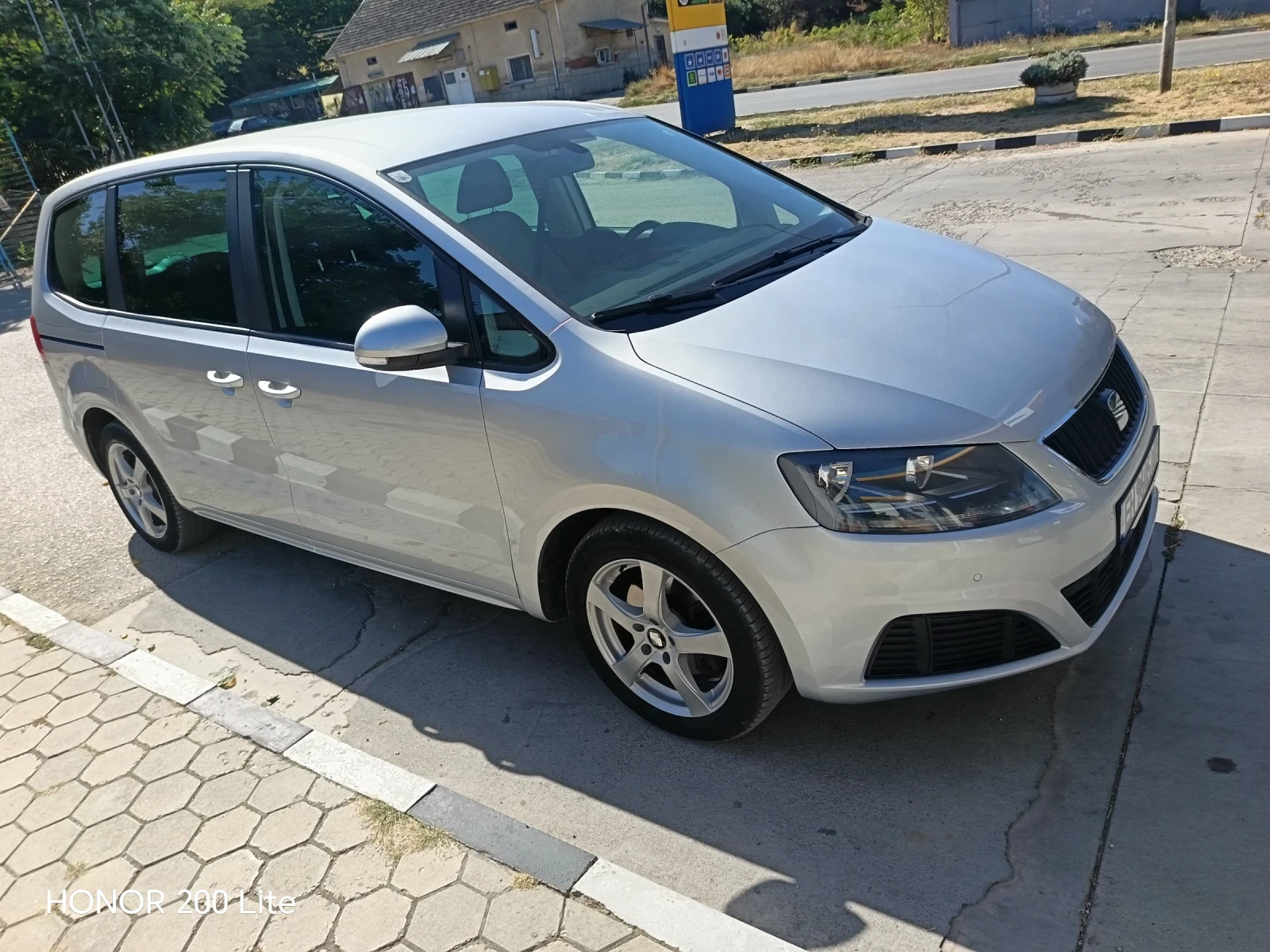 Seat Alhambra 2.0 TDI 140, снимка 3 - Автомобили и джипове - 56329307