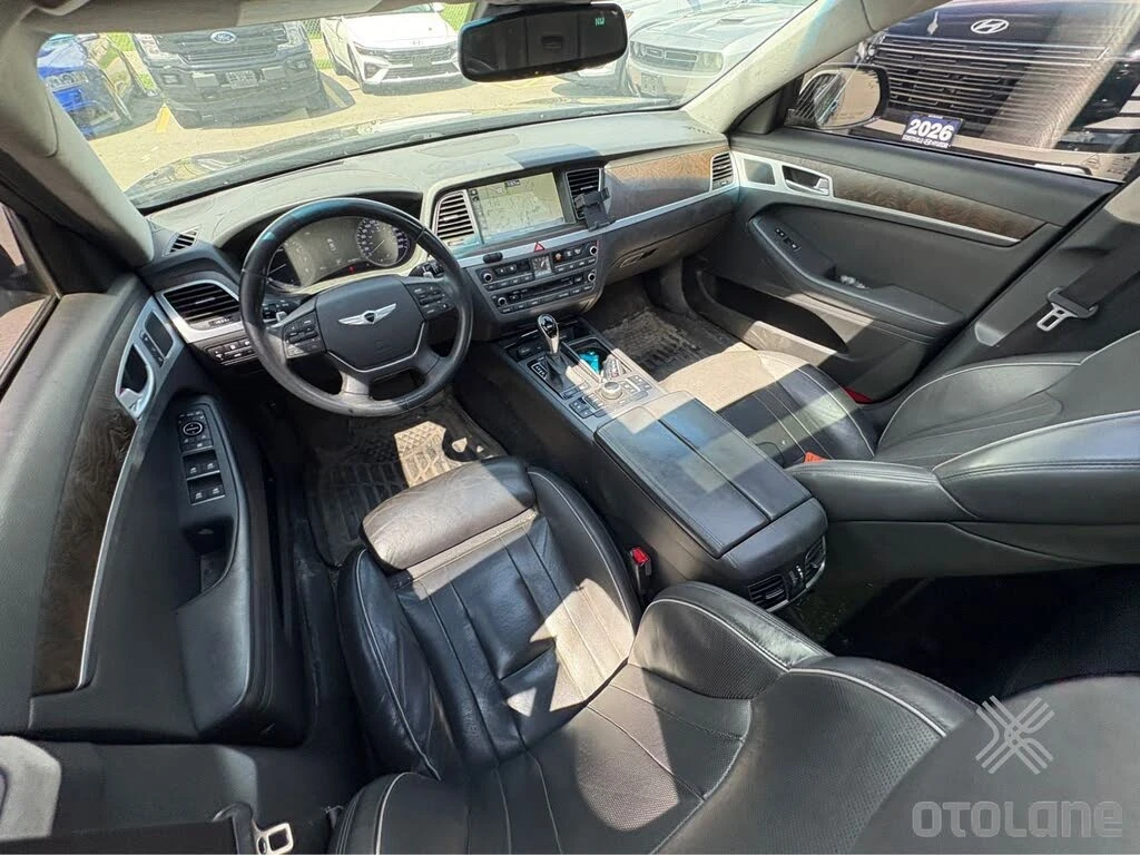 Hyundai Genesis 4X4* ULTIMATE* �����* DISTR* PAM* NAPPA* CAM* ���* | Mobile.bg � ����������� 9