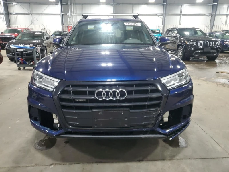 Audi Q5, снимка 2 - Автомобили и джипове - 48753477