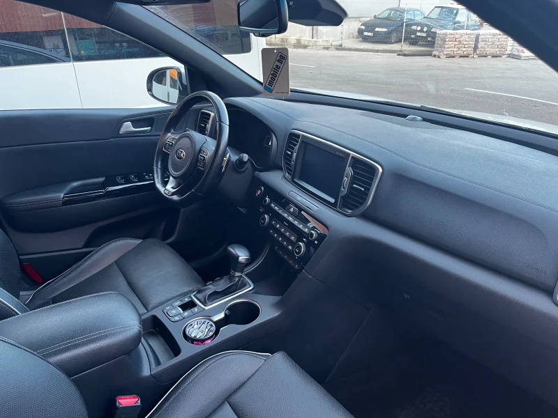 Kia Sportage GT LINE, снимка 3 - Автомобили и джипове - 52256614