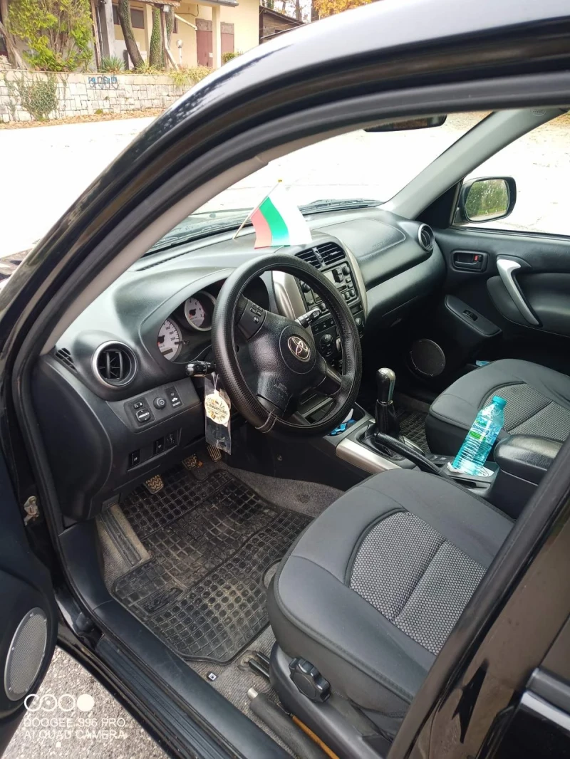 Toyota Rav4, снимка 8 - Автомобили и джипове - 52442044