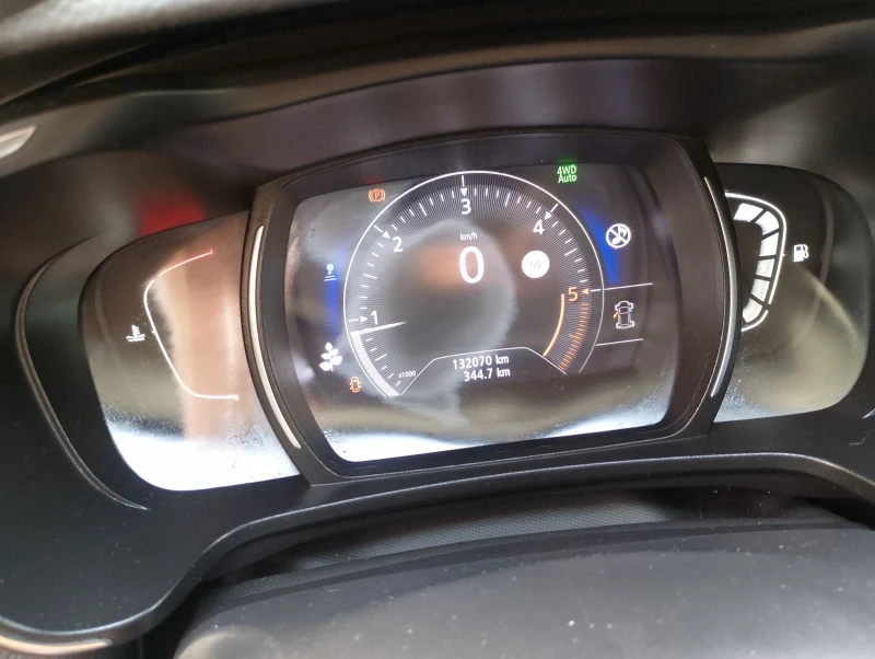 Renault Kadjar  1.7 4x4, снимка 2 - Автомобили и джипове - 52447364