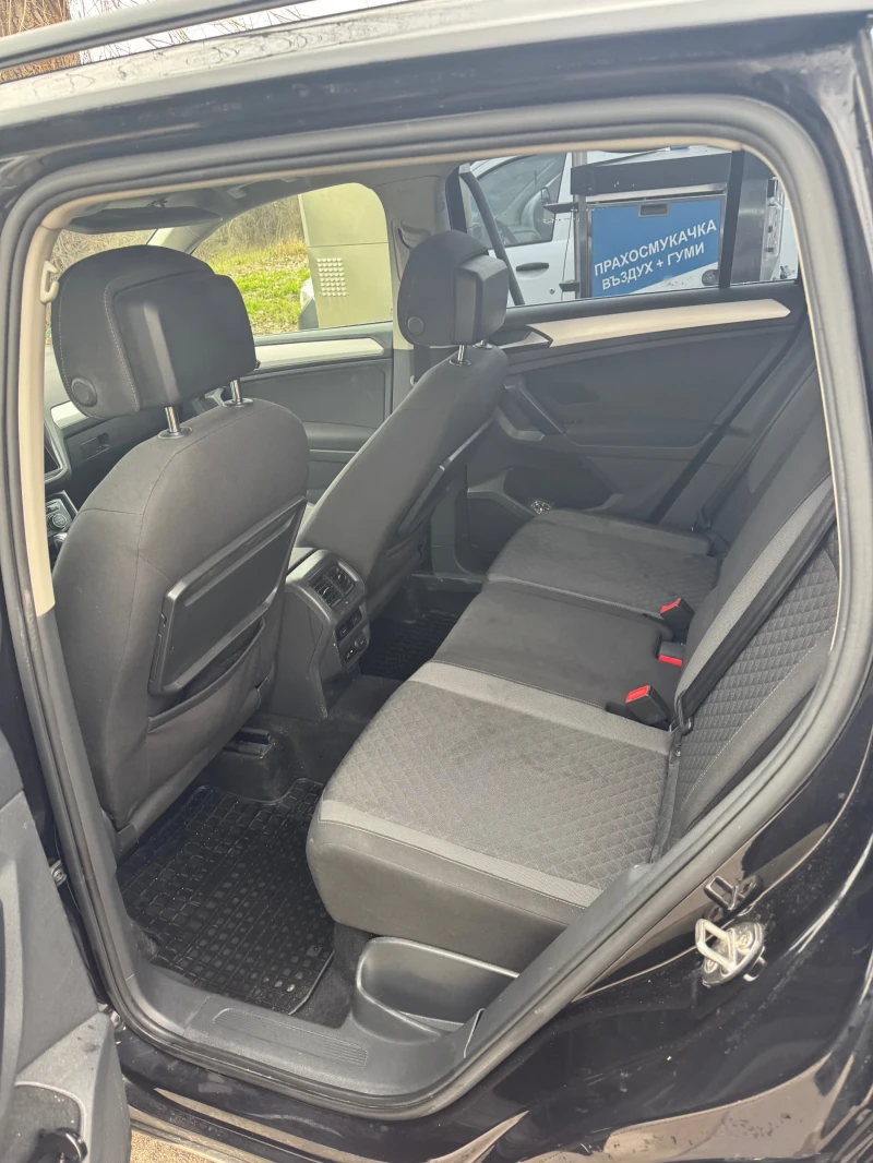 VW Tiguan, снимка 6 - Автомобили и джипове - 53455261