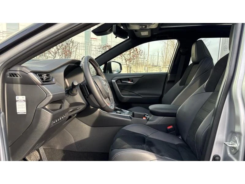 Toyota Rav4 2.5 HSD GR SPORT AWD, снимка 12 - Автомобили и джипове - 52949181