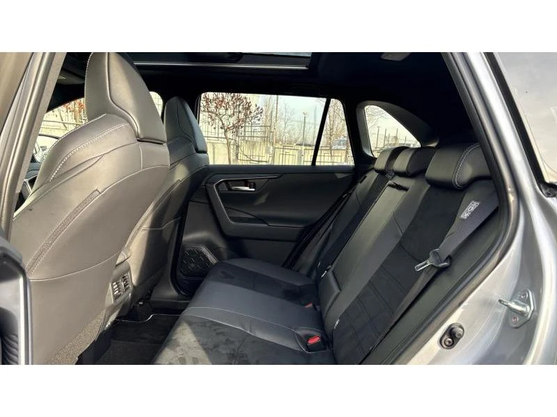 Toyota Rav4 2.5 HSD GR SPORT AWD, снимка 11 - Автомобили и джипове - 52949181