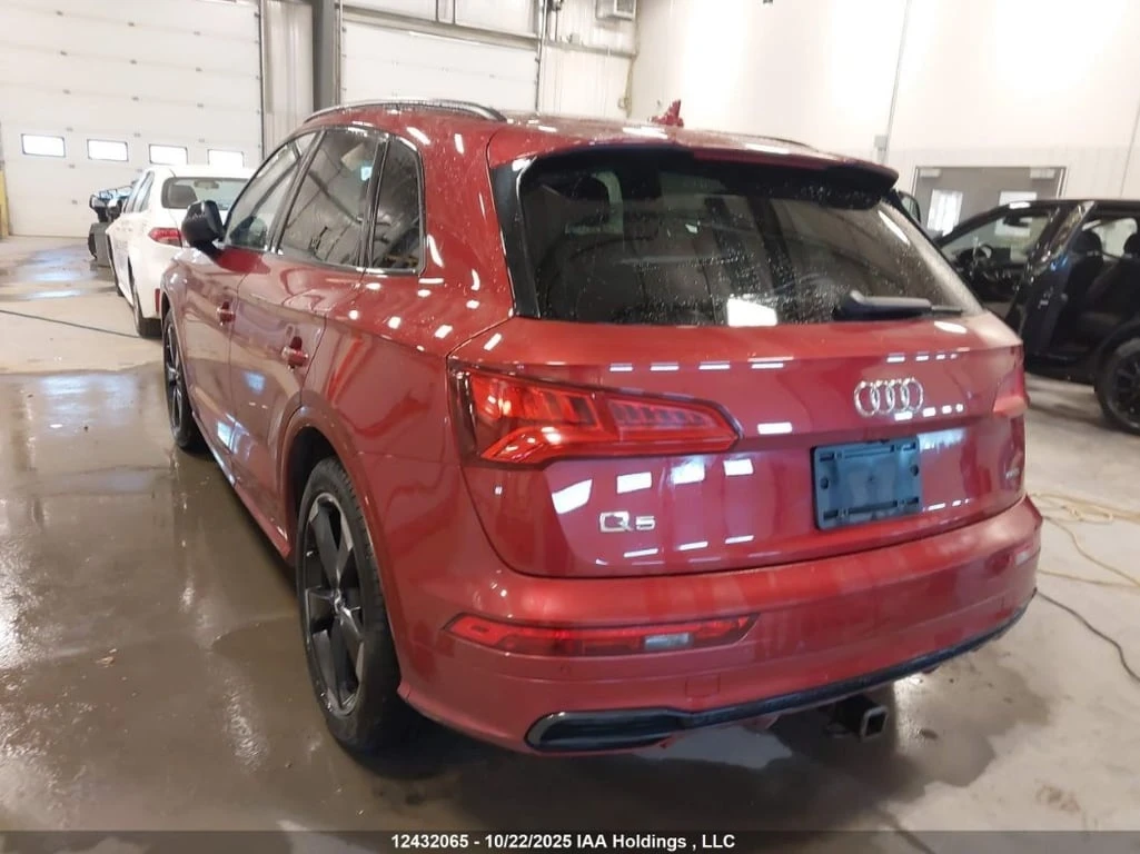 Audi Q5 * TITANIUM PRESTIGE * CARFAX * БЕЗ ПЪРВОНАЧАЛНА ВН - изображение 3