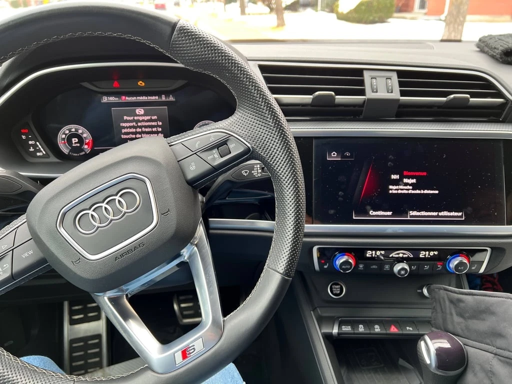 Audi Q3 * Technik * CARFAX * БЕЗ ПЪРВОНАЧАЛНА ВНОСКА - изображение 8