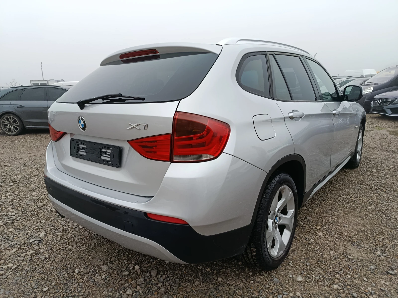 BMW X1 2.0 d - изображение 3