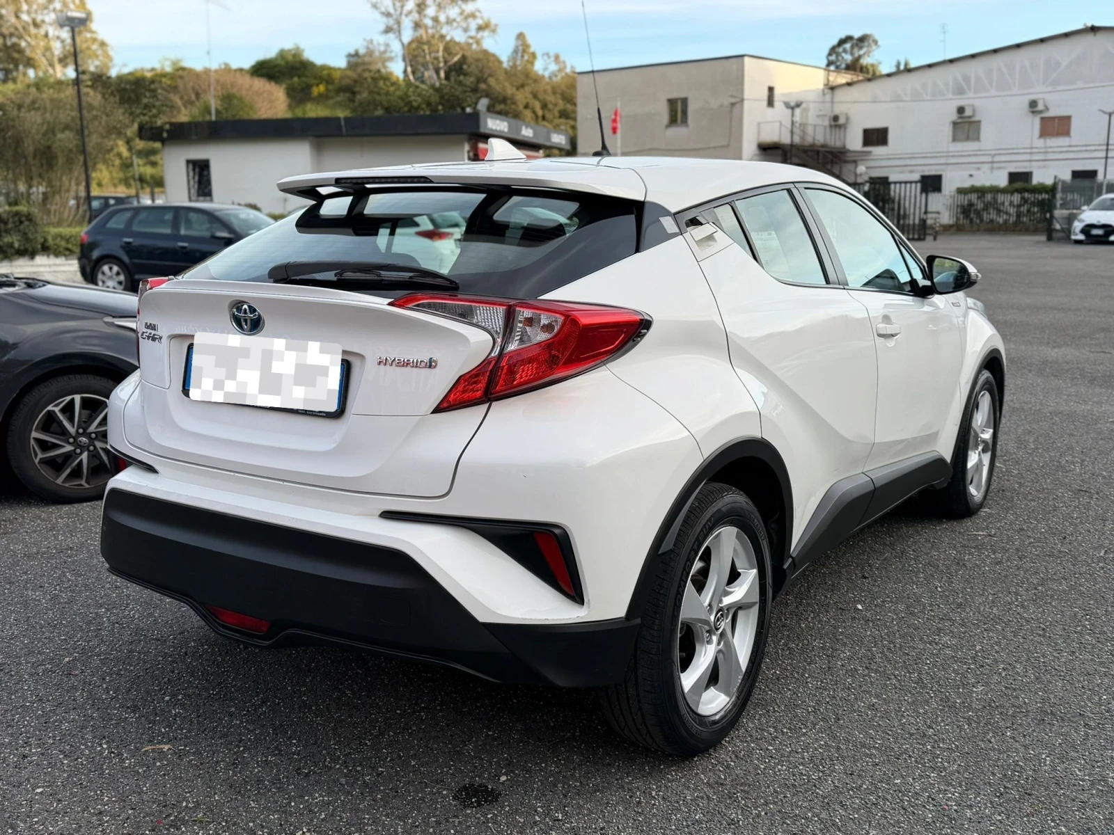 Toyota C-HR 1.8 hybrid , снимка 5 - Автомобили и джипове - 54009501