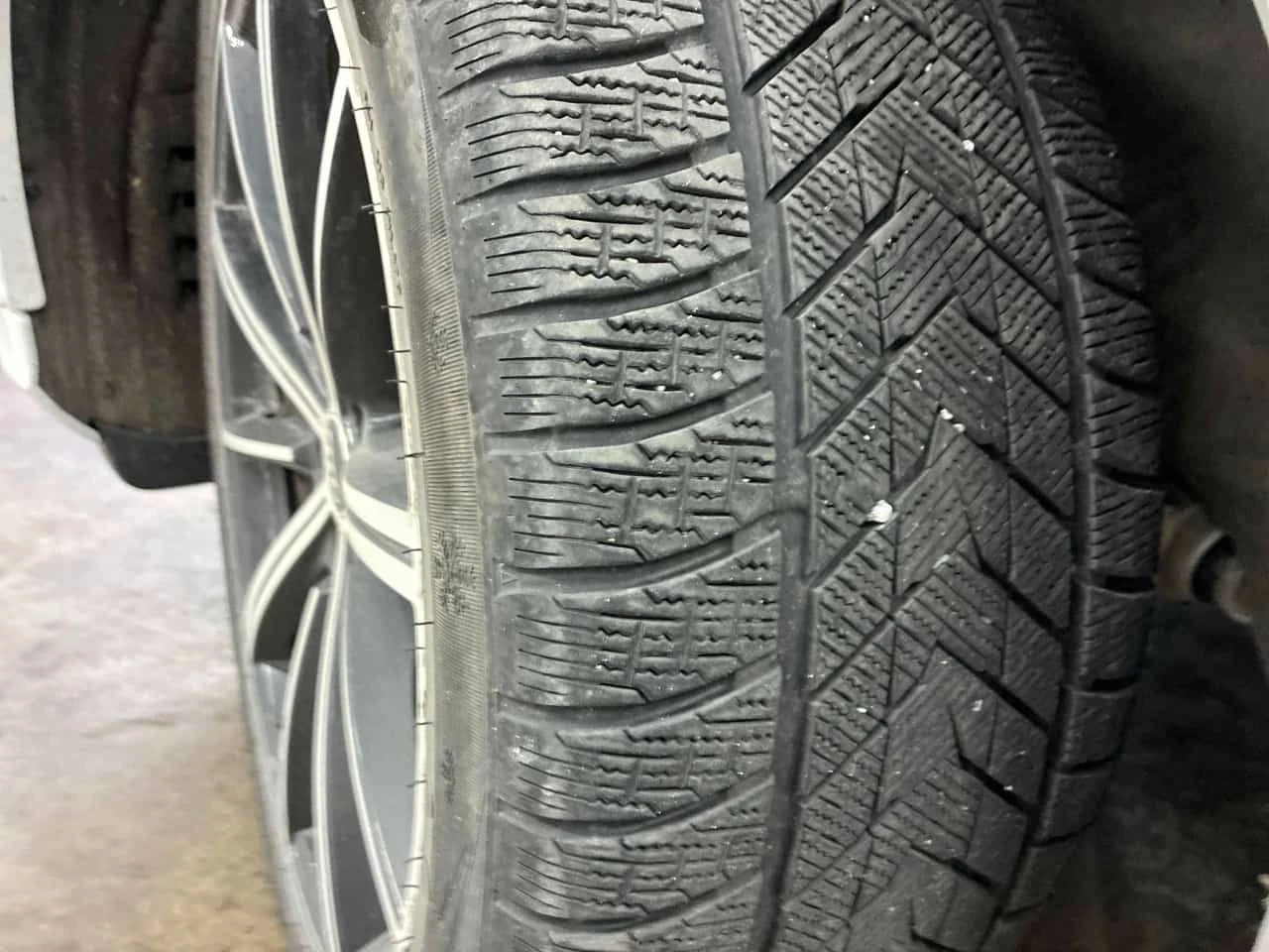 Audi Q7 Komfort  CARFAX | Mobile.bg � ����������� 15