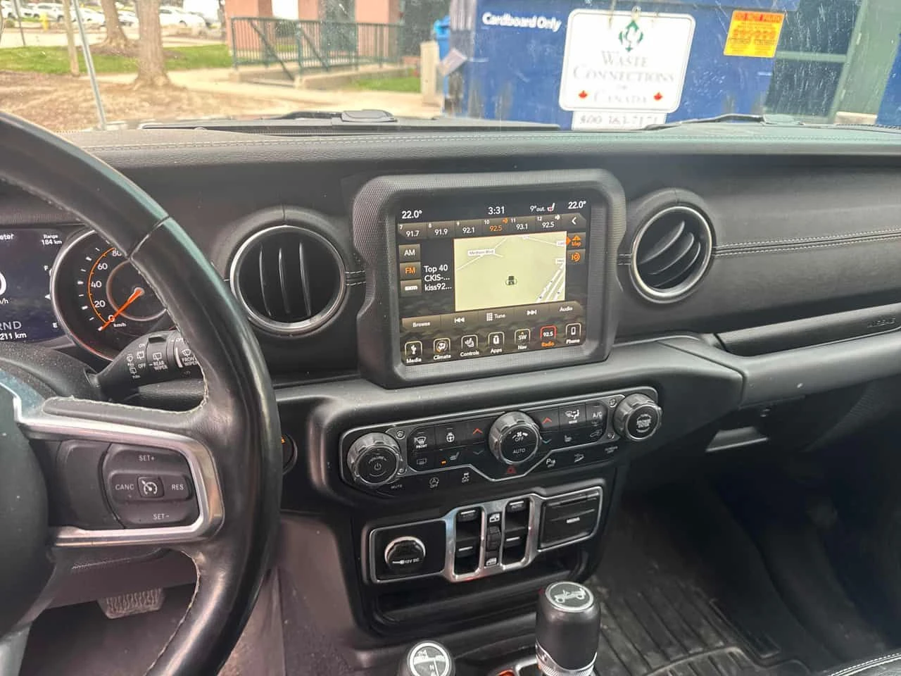 Jeep Wrangler Sahara/CARFAX/2 КЛЮЧА/ПОДГРЕВ/КОЖА, снимка 9 - Автомобили и джипове - 54417825