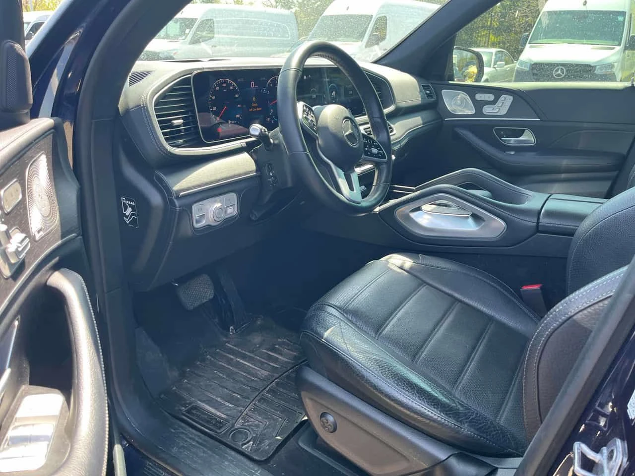 Mercedes-Benz GLE 350 * ДИСТРОНИК * ОБДУХВАНЕ * PANO * BURMESTER, снимка 5 - Автомобили и джипове - 54435594