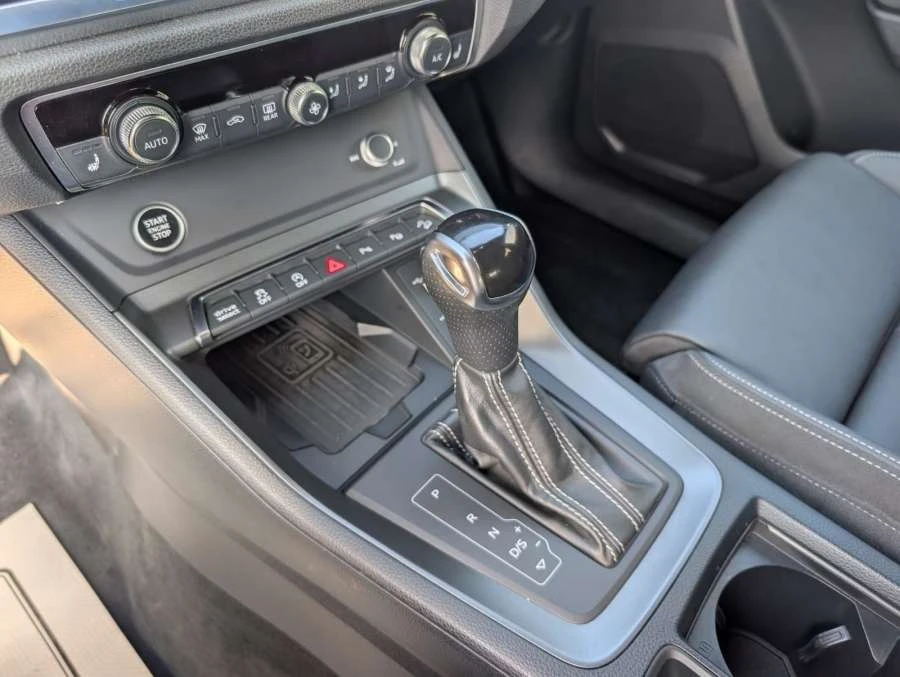 Audi Q3 QUATTRO S LINE ЦЕНА ДО БГ, снимка 14 - Автомобили и джипове - 54824509