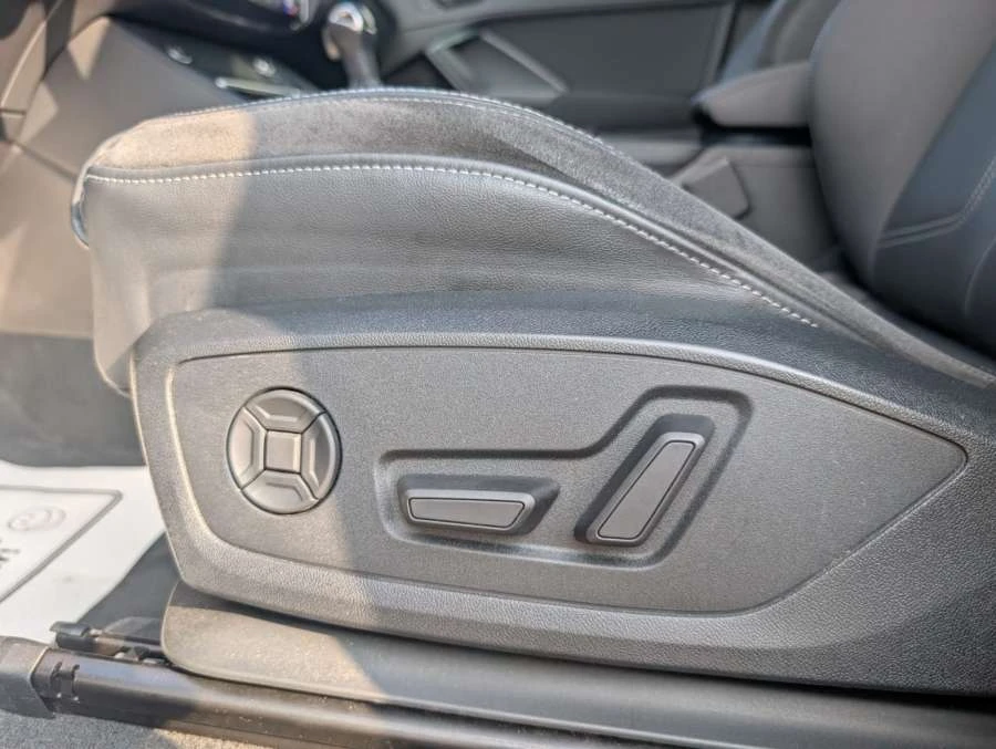 Audi Q3 QUATTRO S LINE ЦЕНА ДО БГ, снимка 16 - Автомобили и джипове - 54824509