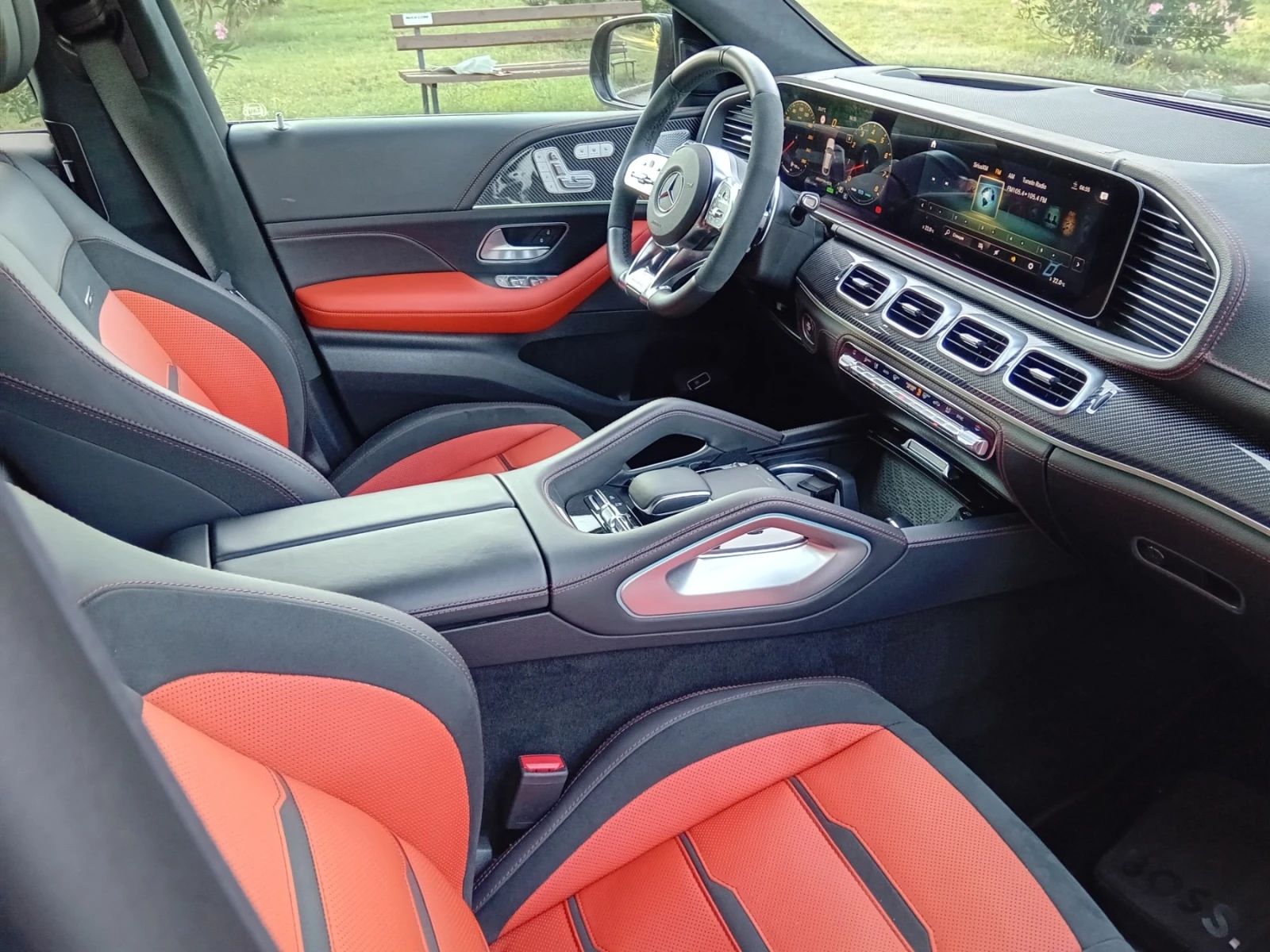 Mercedes-Benz GLE 53 4MATIC AMG/4 MATIC/designo/ COUPE, снимка 7 - Автомобили и джипове - 55164447