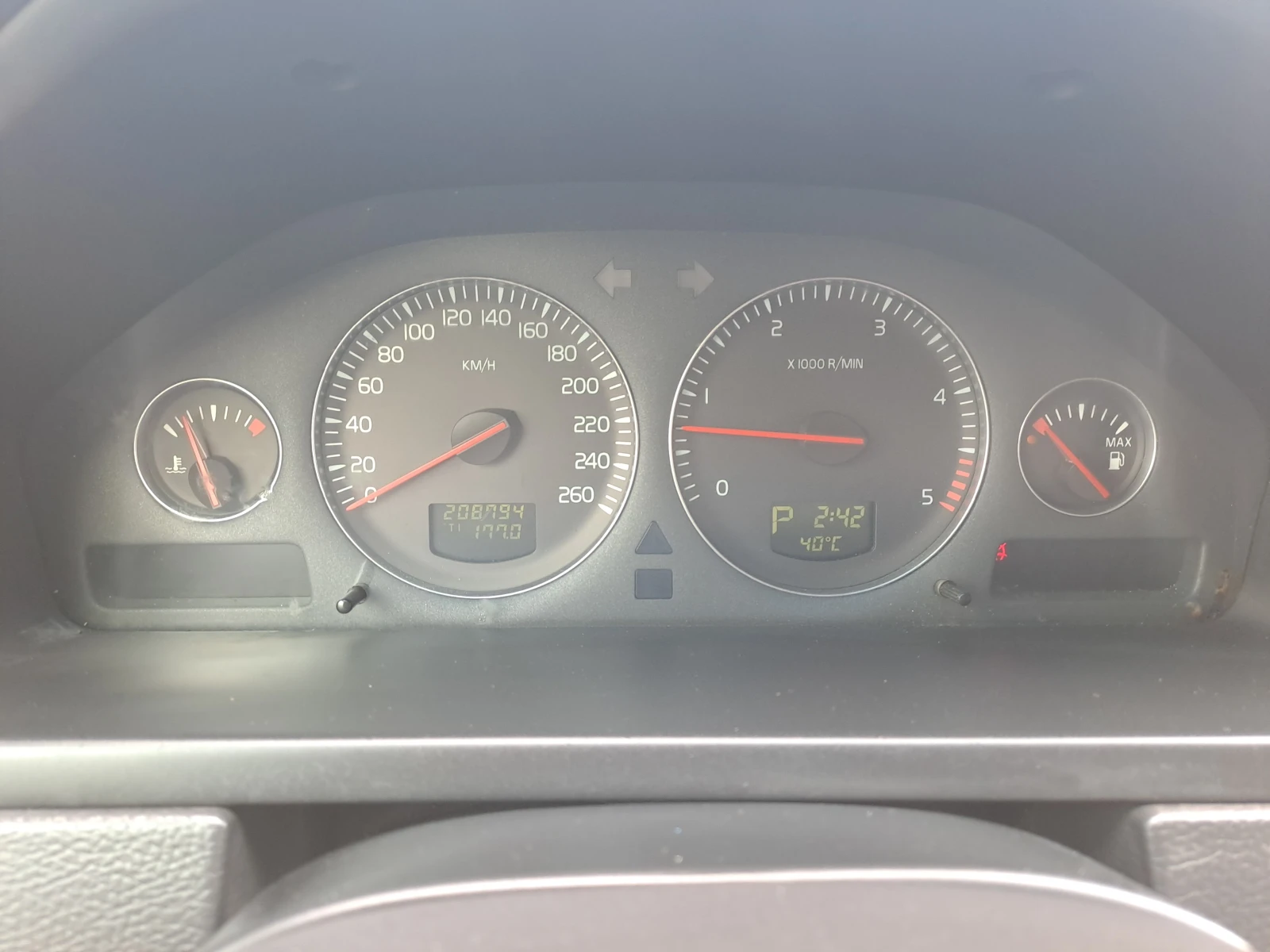 Volvo Xc90 2.4 D  , снимка 13 - Автомобили и джипове - 55824029