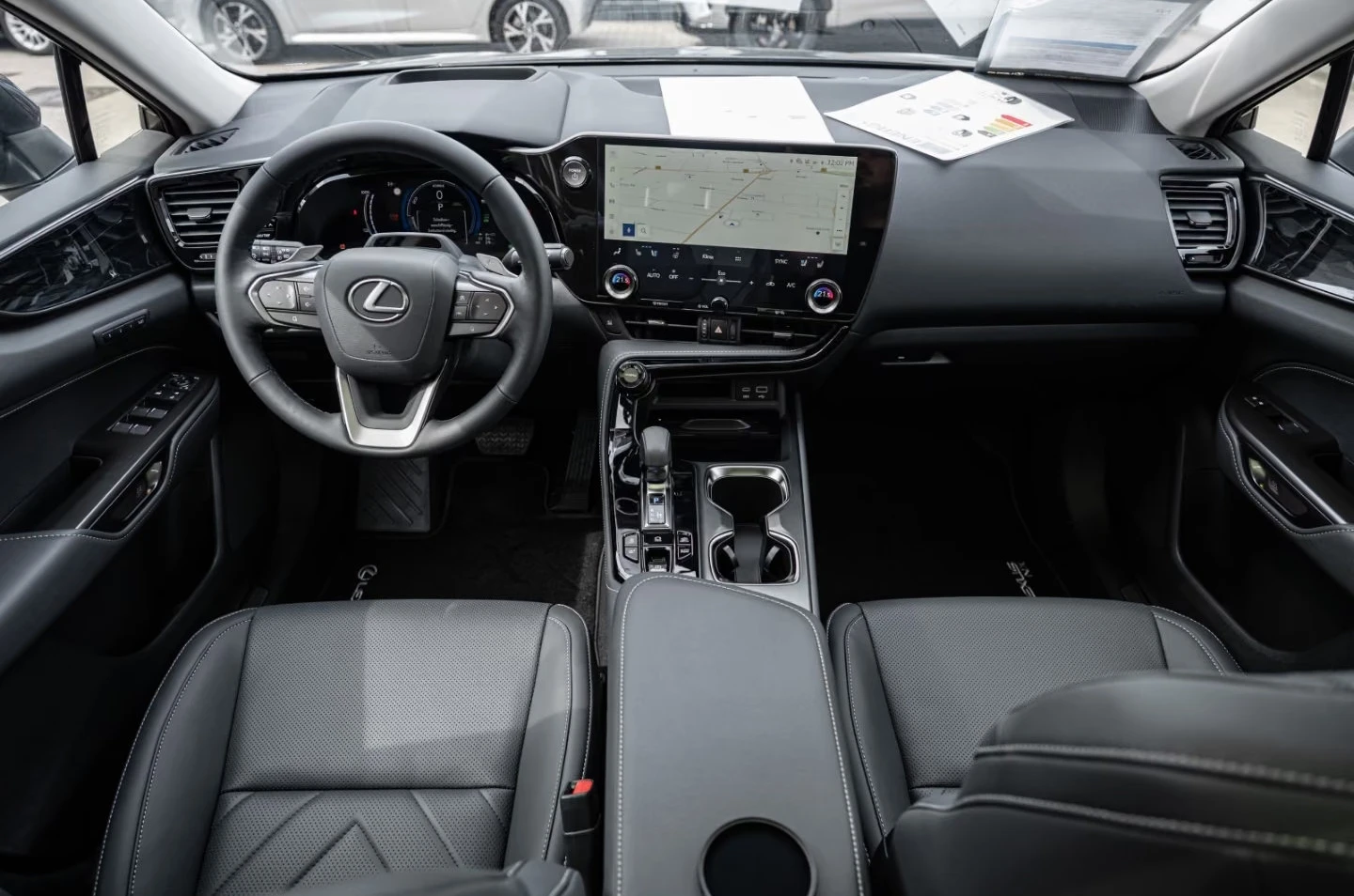 Lexus NX 450 h+ НОВ!/E-FOUR/292HP/EXECUTIVE/PANO/360/MEMO/663q, снимка 7 - Автомобили и джипове - 55904228