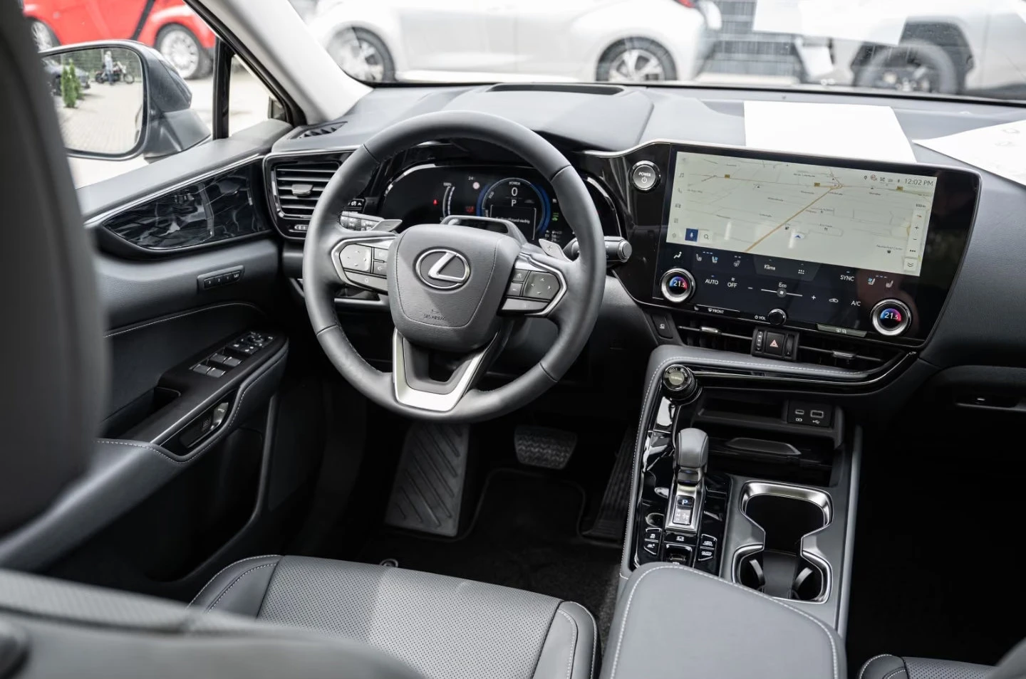 Lexus NX 450 h+ НОВ!/E-FOUR/292HP/EXECUTIVE/PANO/360/MEMO/663q, снимка 8 - Автомобили и джипове - 55904228