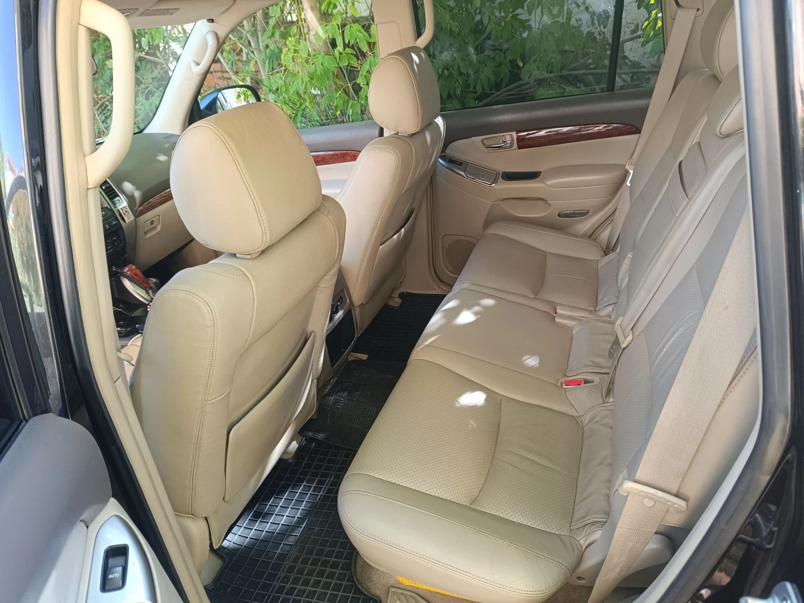 Toyota Land cruiser, снимка 5 - Автомобили и джипове - 55979541