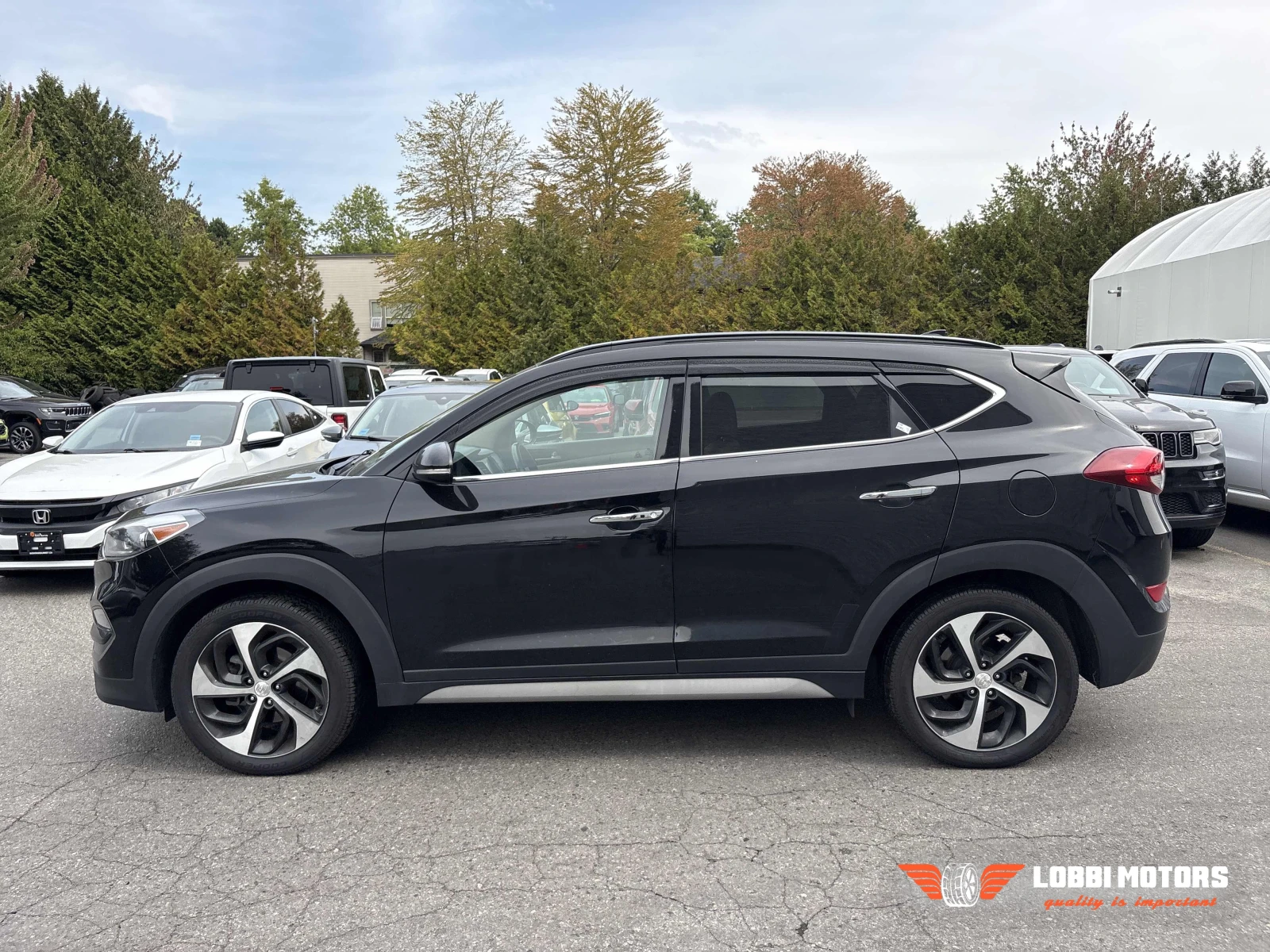 Hyundai Tucson, снимка 2 - Автомобили и джипове - 56033582