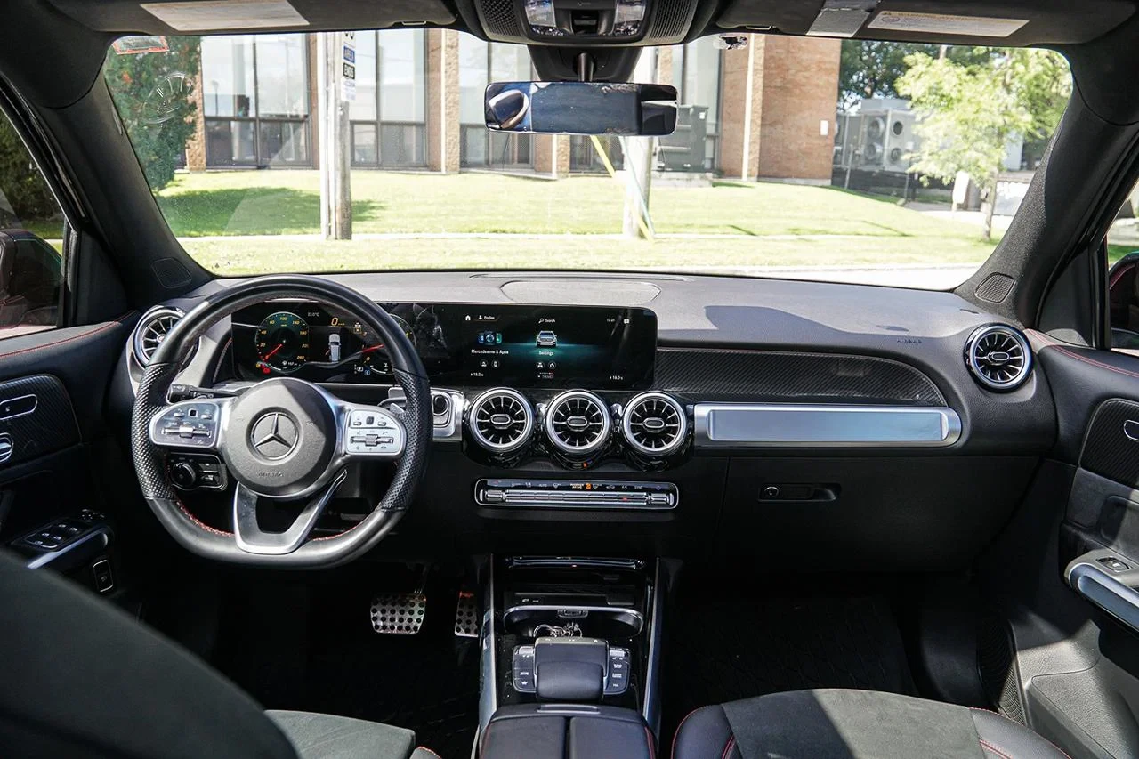 Mercedes-Benz GLB 250 AMG* КРАЙНА ЦЕНА* , снимка 14 - Автомобили и джипове - 56116741